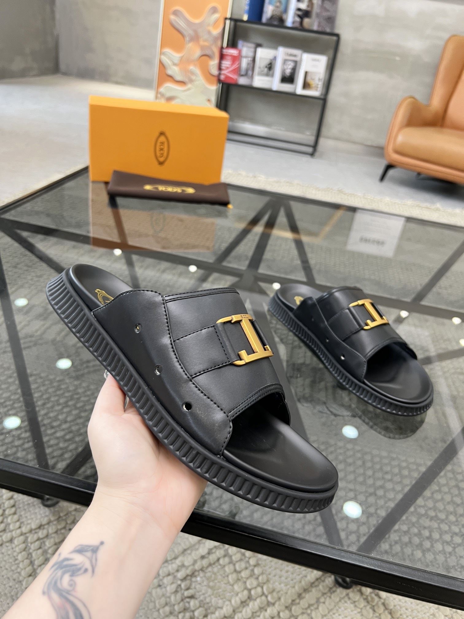 Tods Sandals